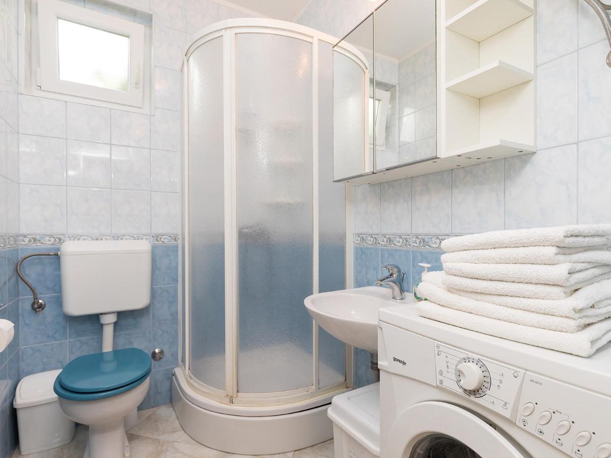 Appartement Tasha à Poreč Extérieur photo